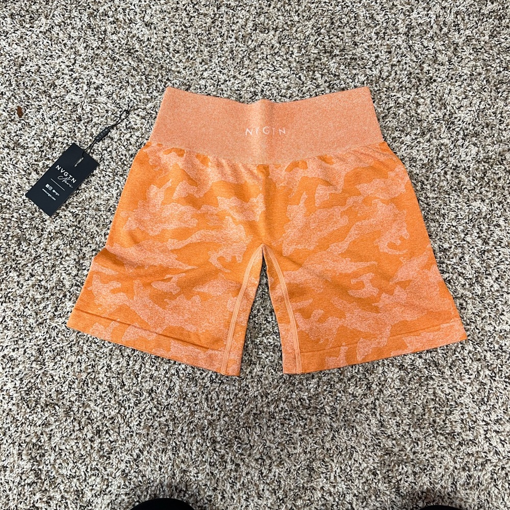Nvgtn seamless shorts size medium